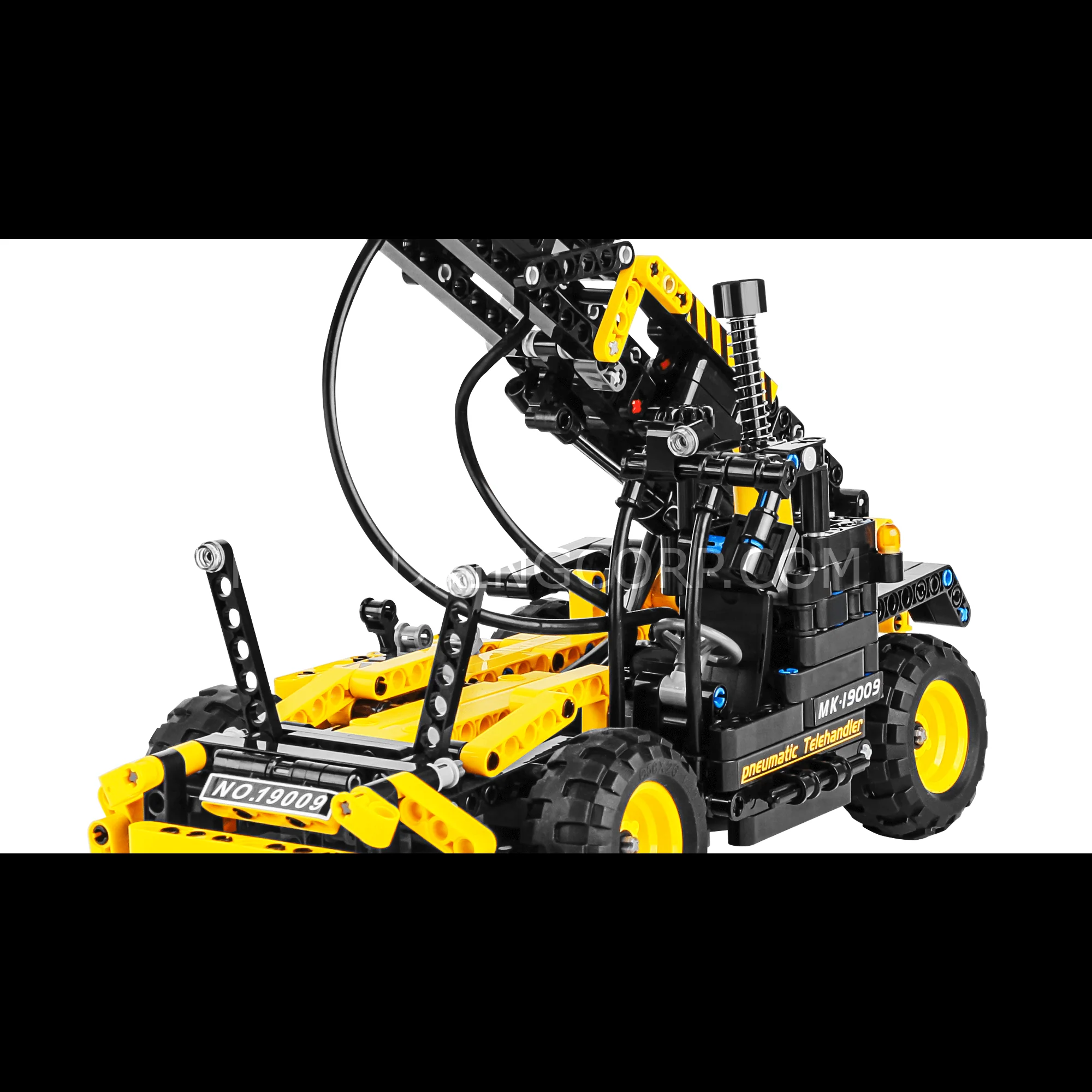 MOULD KING 19009 Pneumatic Forklift Building Toy Set | 803 PCS - Image 4